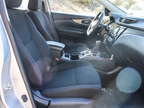 Used 2018 Nissan Rogue Sport S FWD image 16