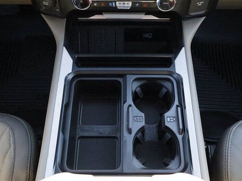 Used 2025 Ford F350 Platinum w/ Platinum Plus Package AWD/4WD image 24