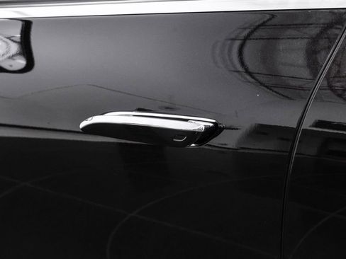 Used 2022 Mercedes-Benz EQS 580 4MATIC Sedan image 38