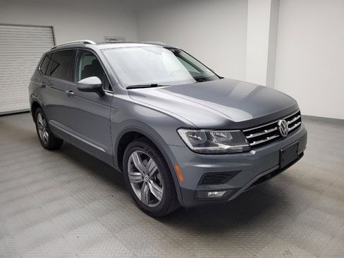 Used 2021 Volkswagen Tiguan SEL AWD/4WD image 13