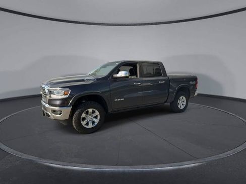 Used 2019 RAM 1500 Laramie AWD/4WD image 4
