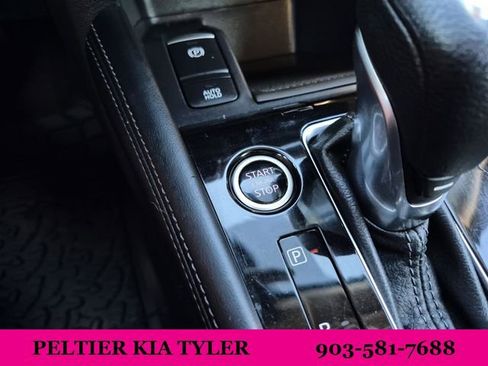 Used 2021 Nissan Kicks SV image 38