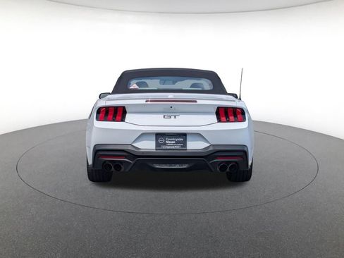 Used 2025 Ford Mustang GT Premium RWD image 6