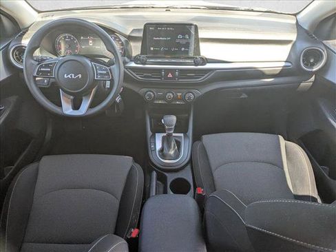 Used 2024 Kia Forte LXS w/ LXS Technology Package FWD image 16