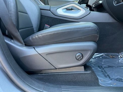 Used 2023 Mercedes-Benz GLE 350 w/ AMG Line Exterior image 36