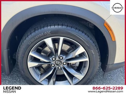 Used 2023 INFINITI QX60 Luxe w/ Vision Package AWD/4WD image 10