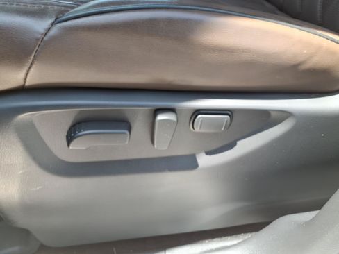 Used 2023 Nissan Armada Platinum w/ Captain's Chairs Package AWD/4WD image 22