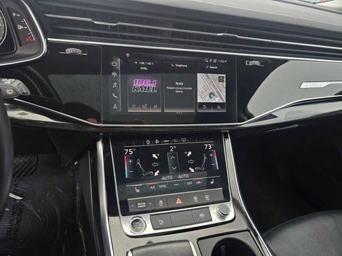 Used 2024 Audi Q7 3.0T Premium Plus image 28