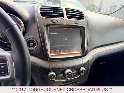 Certified 2017 Dodge Journey Crossroad AWD/4WD image 14