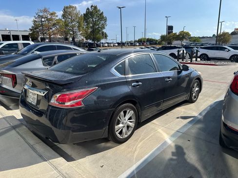 Used 2015 Nissan Altima 2.5 SL FWD image 3