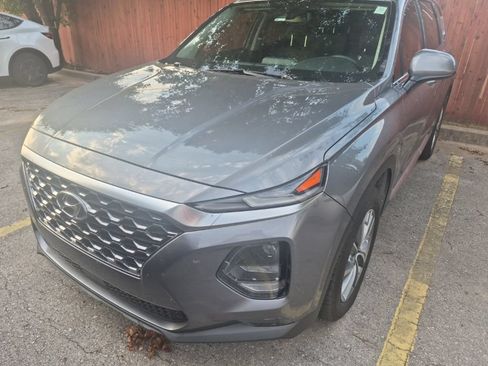 Used 2019 Hyundai Santa Fe SEL FWD image 18