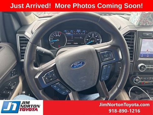 Used 2021 Ford Expedition Max Limited RWD image 12