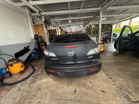 Used 2013 MAZDA MAZDA3 i Grand Touring FWD image 8