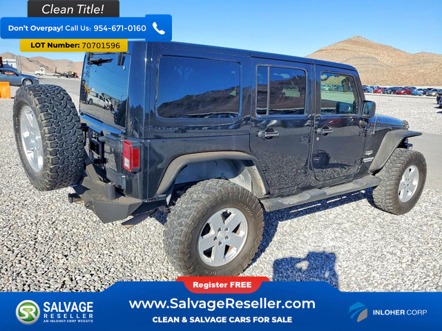 Used 2012 Jeep Wrangler Unlimited Sahara w/ Connectivity Group AWD/4WD image 4