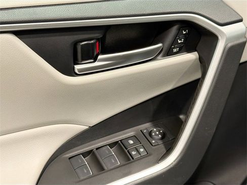 New 2025 Toyota RAV4 XLE Premium image 15