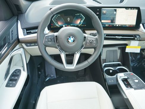 New 2026 BMW X1 xDrive28i w/ Technology Package image 15