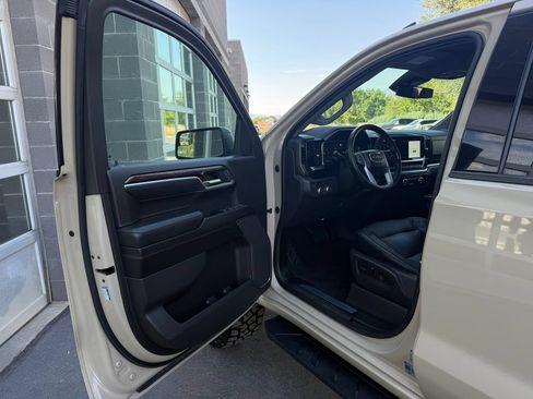 Used 2023 GMC Sierra 1500 Elevation AWD/4WD image 19