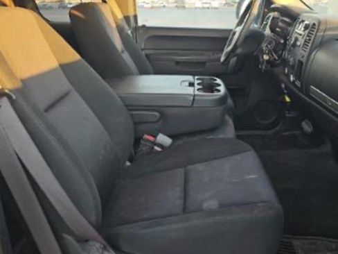 Used 2011 Chevrolet Silverado 2500 LT image 17