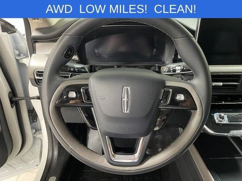 Used 2023 Lincoln Corsair AWD image 14