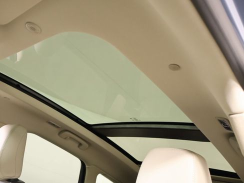 New 2026 Lincoln Corsair Reserve w/ Jet Appearance Package FWD image 16