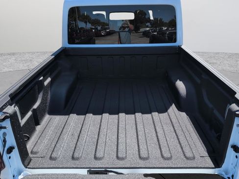 New 2026 Jeep Gladiator Rubicon w/ Safety Group AWD/4WD image 33