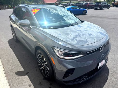 Used 2024 Volkswagen ID.4 S image 8