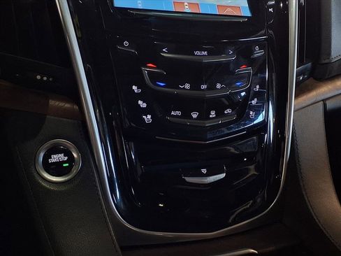 Used 2019 Cadillac Escalade Luxury w/ Escalade Sport Edition image 26