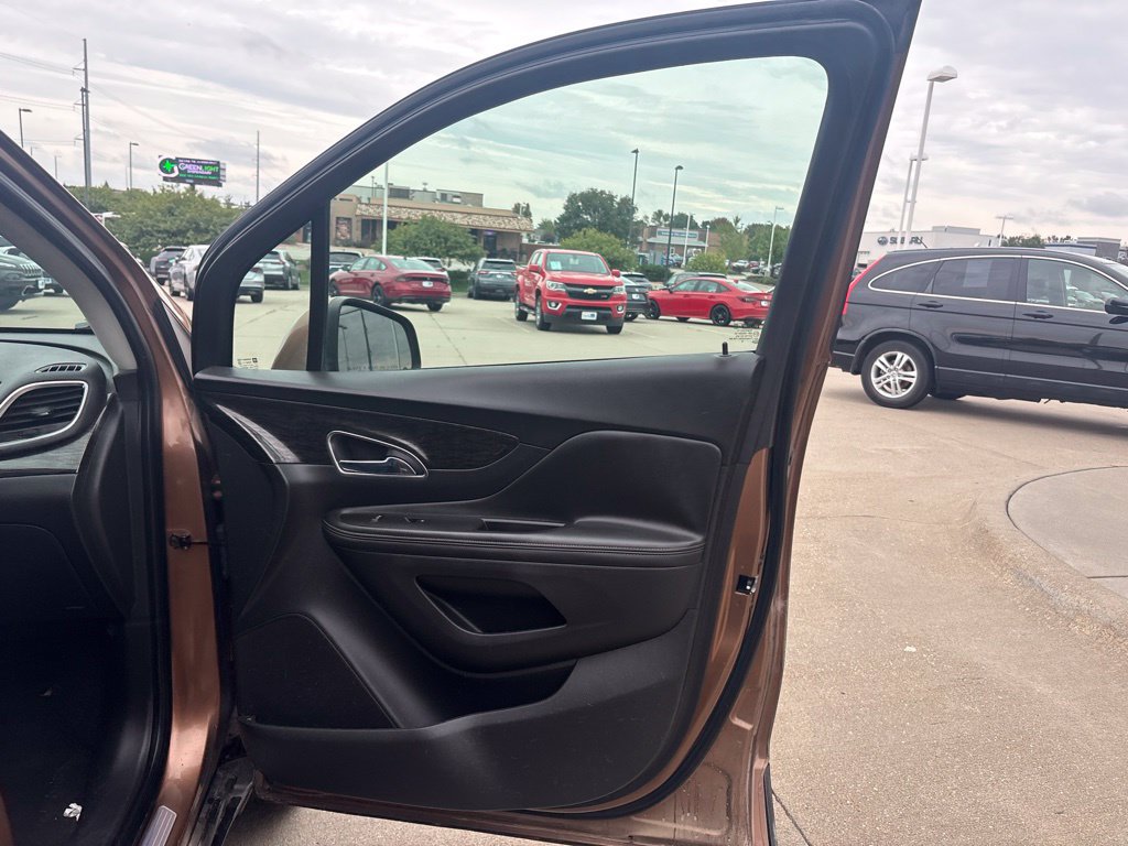 Used 2016 Buick Encore FWD image 22