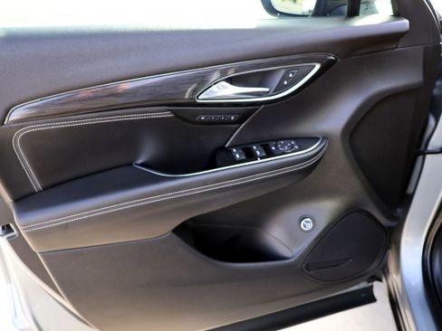 Used 2023 Buick Envision Essence w/ Sport Touring Package image 21