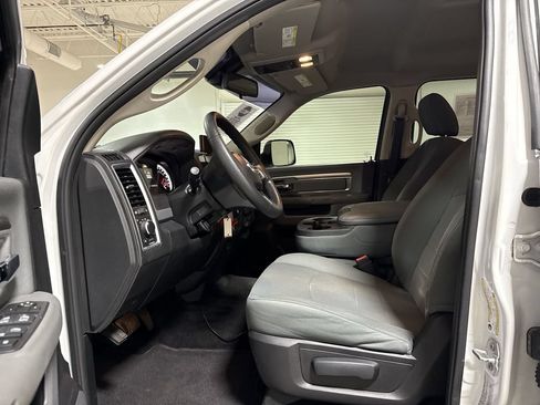 Used 2017 RAM 2500 SLT AWD/4WD image 19