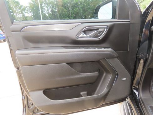 Used 2023 GMC Yukon AT4 w/ LPO, Floor Liner Package AWD/4WD image 20