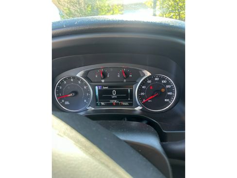 Used 2017 GMC Acadia SLT AWD/4WD image 5