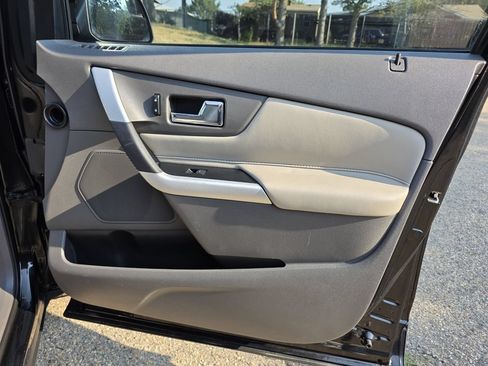 Used 2013 Ford Edge SEL AWD/4WD image 20