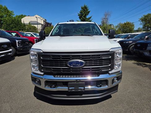 New 2025 Ford F250 XL w/ XL Chrome Package image 2