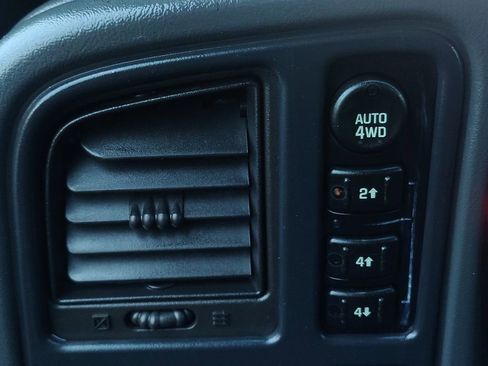 Used 2005 Chevrolet Silverado 1500 LS w/ Light Duty Power Package image 7