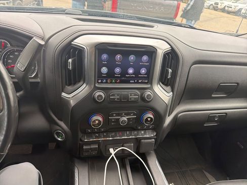 Used 2019 Chevrolet Silverado 1500 LTZ w/ LTZ Plus Package AWD/4WD image 15