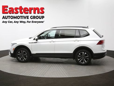 Used 2022 Volkswagen Tiguan S image 60