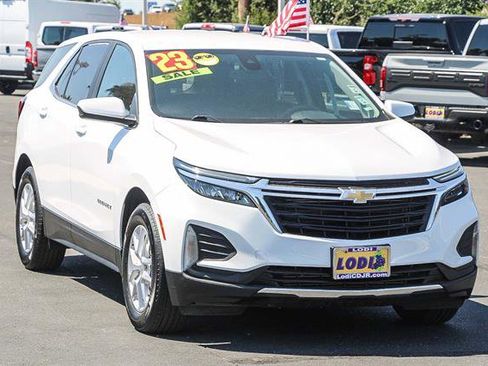 Used 2023 Chevrolet Equinox LT image 5