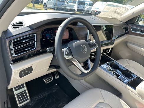 New 2026 Volkswagen Atlas SEL Premium R-Line image 23