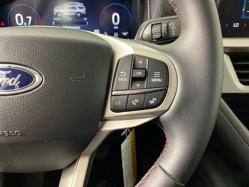 New 2026 Ford Explorer Active AWD/4WD image 26