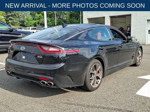 Used 2019 Kia Stinger GT2 AWD/4WD image 8