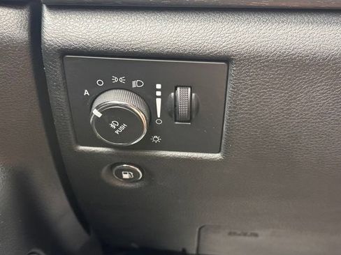 Used 2015 Jeep Grand Cherokee Altitude AWD/4WD image 20