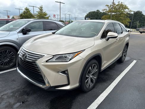 Used 2019 Lexus RX 350L FWD w/ Premium Package image 3