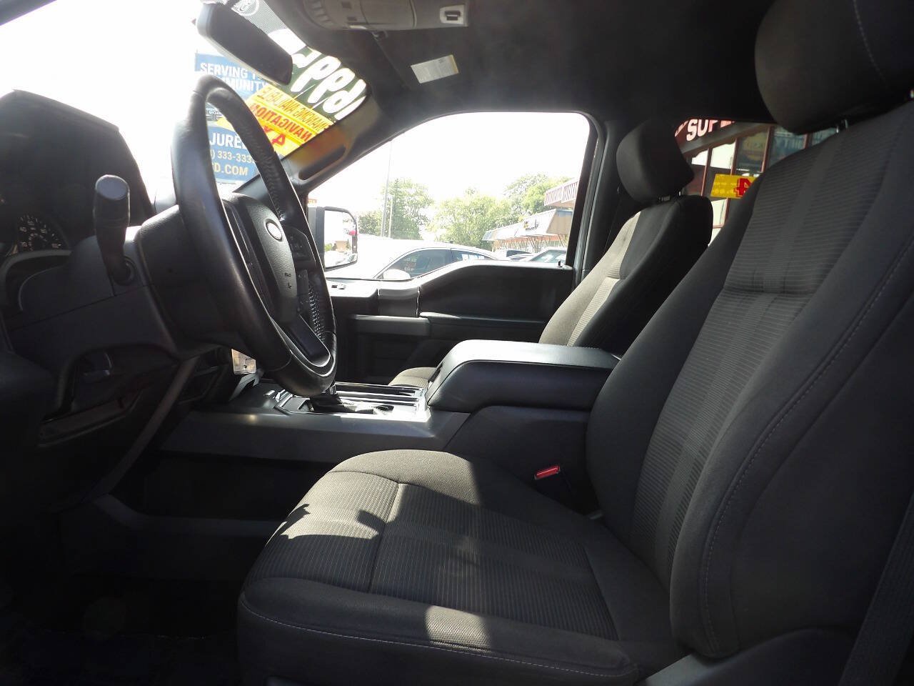 Used 2017 Ford F150 XLT w/ Equipment Group 302A Luxury AWD/4WD image 8