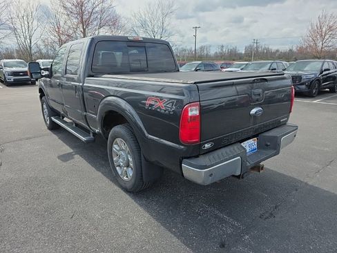 Used 2013 Ford F250 Lariat w/ Lariat Ultimate Pkg image 4