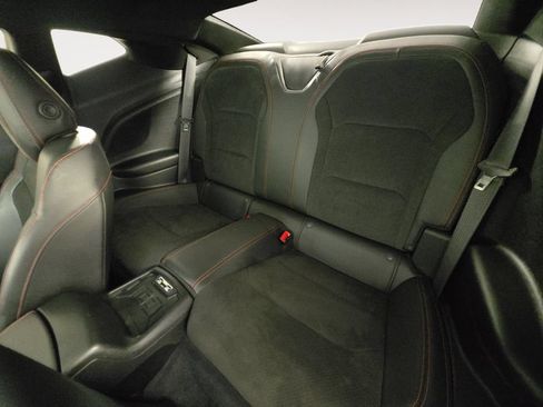 Used 2022 Chevrolet Camaro ZL1 RWD image 15