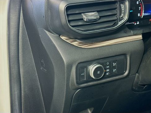 Used 2021 Ford Explorer Limited w/ Equipment Group 301A image 10