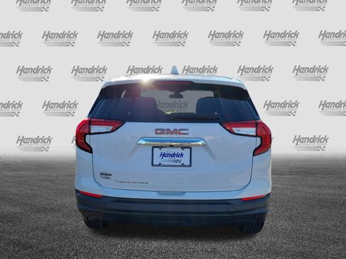 Used 2022 GMC Terrain SLE FWD image 6