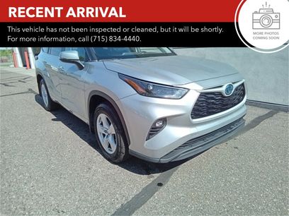 Used 2023 Toyota Highlander LE