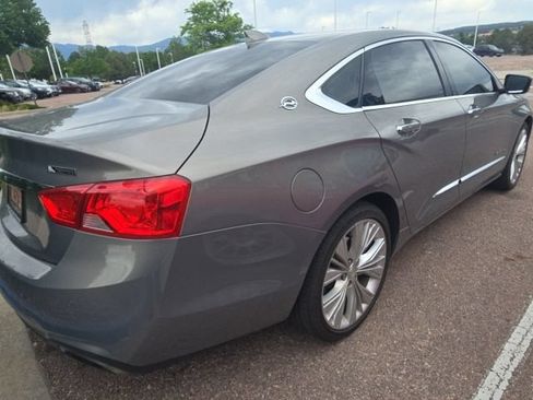 Used 2018 Chevrolet Impala Premier w/ Premier Confidence Package FWD image 14